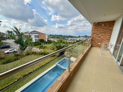 Casa de 5 alcobas en venta en Ruitoque Condominio, Floridablanca, 500 m² · foto 14 de 20