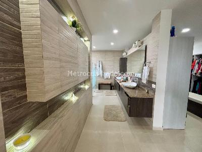 Casa de 5 alcobas en venta en Ruitoque Condominio, Floridablanca, 500 m² · foto 16 de 20