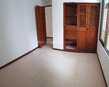 Apartamento de 4 alcobas en venta en Cabecera Del Llano, Bucaramanga, 125 m² · foto 14 de 20