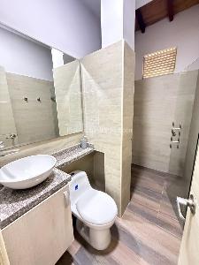 Casa de 5 alcobas en venta en Ruitoque, Bucaramanga, 280 m² · foto 19 de 20