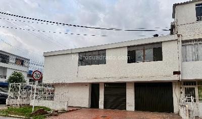 Casa de 3 alcobas en venta en Provenza, Bucaramanga, 290 m² · foto 2 de 10