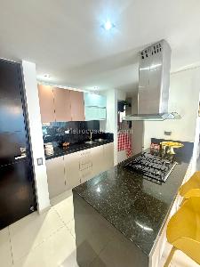 Apartamento de 3 alcobas en venta en El Tejar, Bucaramanga, 95 m² · foto 8 de 13