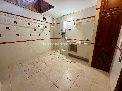 Casa de 5 alcobas en venta en Ruitoque Condominio, Floridablanca, 500 m² · foto 17 de 20
