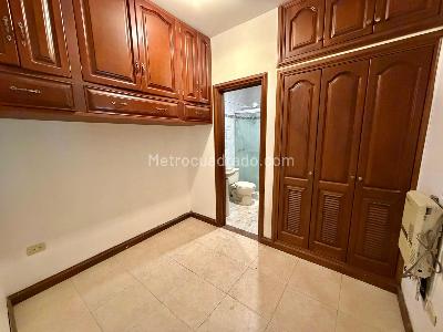 Casa de 5 alcobas en venta en Ruitoque Condominio, Floridablanca, 500 m² · foto 13 de 20