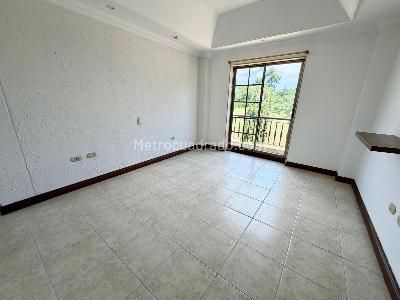 Casa de 5 alcobas en venta en Ruitoque Condominio, Floridablanca, 500 m² · foto 15 de 20