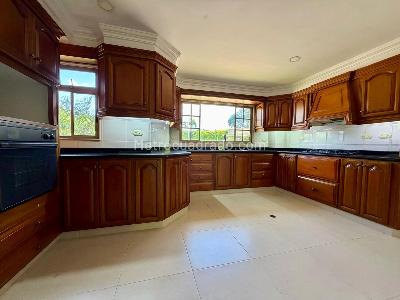 Casa de 5 alcobas en venta en Ruitoque Condominio, Floridablanca, 500 m² · foto 3 de 20