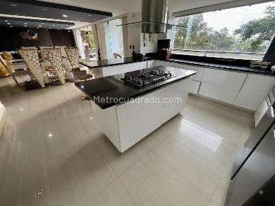 Casa de 5 alcobas en venta en Ruitoque, Floridablanca, 410 m² · foto 5 de 20