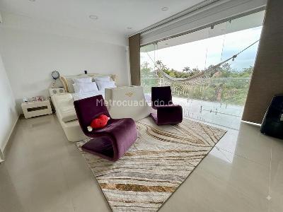 Casa de 5 alcobas en venta en Ruitoque, Floridablanca, 410 m² · foto 8 de 20
