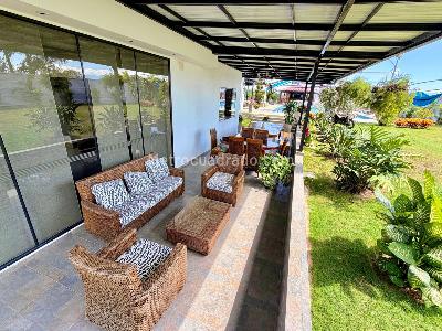 Casa de 5 alcobas en venta en Cr Mirador Del Oriente, Floridablanca, 400 m² · foto 17 de 20