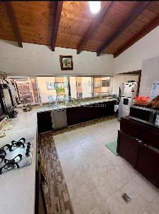Apartamento de 4 alcobas en venta en La Floresta, Bucaramanga, 185 m² · foto 4 de 16