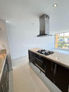 Apartamento de 3 alcobas en venta en El Tejar, Bucaramanga, 95 m² · foto 3 de 16