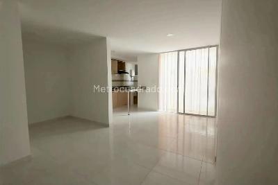 Apartamento de 3 alcobas en venta en Alarcon, Bucaramanga, 68 m² · foto 3 de 13