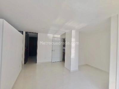 Apartamento de 3 alcobas en venta en Alarcon, Bucaramanga, 68 m² · foto 2 de 13