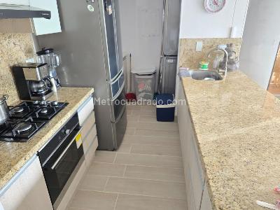 Apartamento de 3 alcobas en venta en Provenza, Bucaramanga, 85 m² · foto 5 de 15