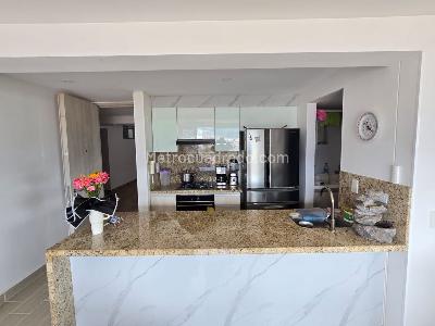 Apartamento de 3 alcobas en venta en Provenza, Bucaramanga, 85 m² · foto 7 de 15