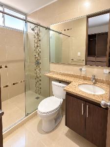 Apartamento de 2 alcobas en venta en Calle 200, Floridablanca, 70 m² · foto 7 de 19