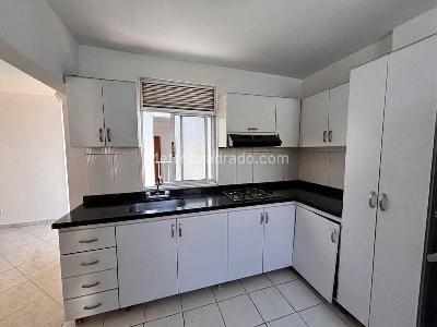 Apartamento de 4 alcobas en venta en Delcicias, Bucaramanga, 125 m² · foto 2 de 19