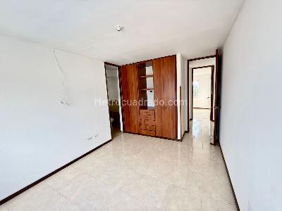 Apartamento en venta en Molinos Altos, Floridablanca · foto 8 de 16