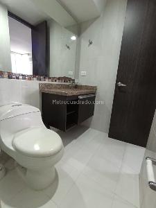 Apartamento de 3 alcobas en venta en Br Prados De Laurentina, Floridablanca, 87 m² · foto 11 de 20