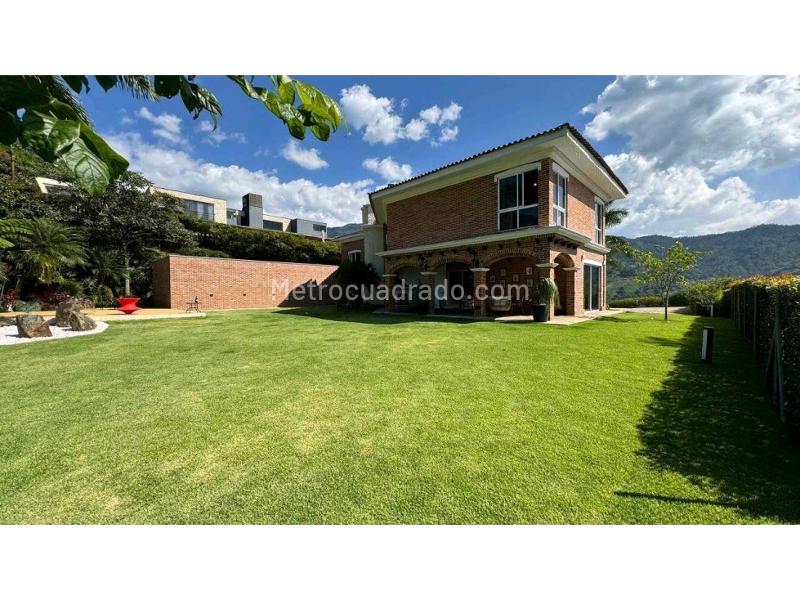 Casa – Envigado, Valle de Aburrá - Vista 2