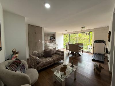 Apartamento de 3 alcobas en venta en El Rincón, Medellín, 88 m² · foto 3 de 18