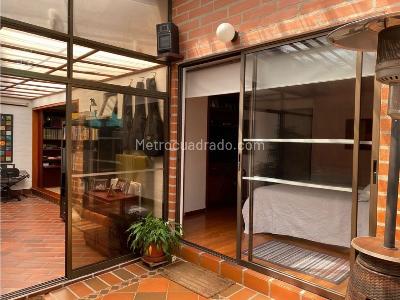 Apartamento de 5 alcobas en venta en San Lucas, Medellín, 330 m² · foto 10 de 20