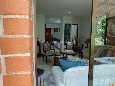 Apartamento de 5 alcobas en venta en San Lucas, Medellín, 330 m² · foto 14 de 20