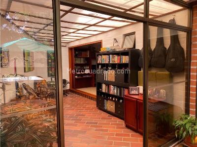 Apartamento de 5 alcobas en venta en San Lucas, Medellín, 330 m² · foto 20 de 20