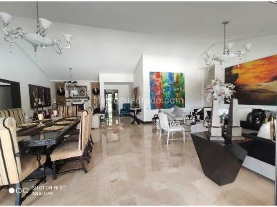 Casa de 3 alcobas en venta en Los Naranjos, Medellín · foto 18 de 20