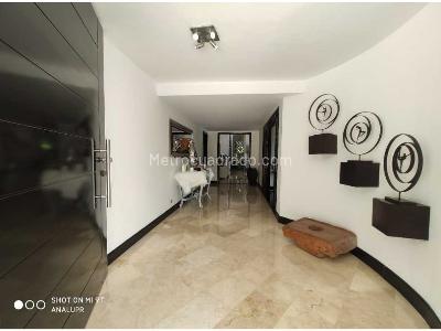 Casa de 3 alcobas en venta en Los Naranjos, Medellín · foto 8 de 20