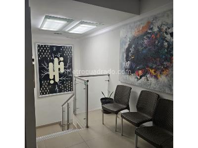 Casa de 5 alcobas en venta en Conquistadores, Medellín, 175 m² · foto 4 de 13