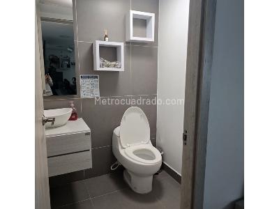 Casa de 5 alcobas en venta en Conquistadores, Medellín, 175 m² · foto 6 de 13