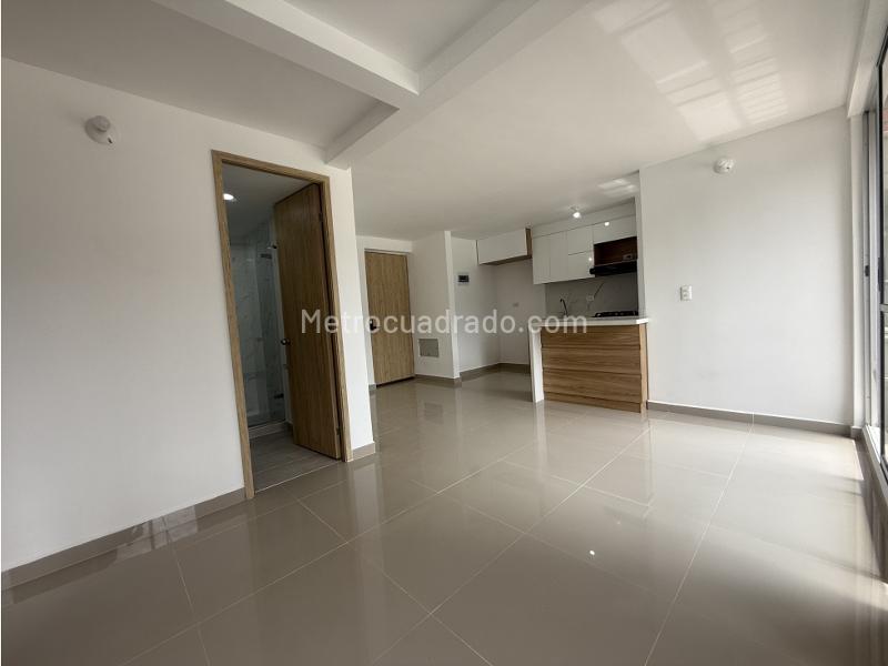 Apartamento nuevo de 2 habitaciones en arriendo en Navarra, Bello - 4