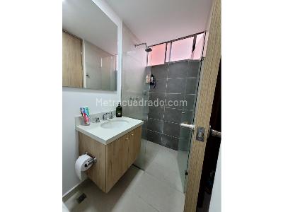 Apartamento de 3 alcobas en venta en Itagui Suramerica, Medellín, 72 m² · foto 12 de 20