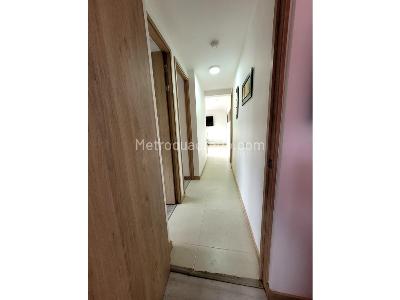 Apartamento de 3 alcobas en venta en Itagui Suramerica, Medellín, 72 m² · foto 18 de 20