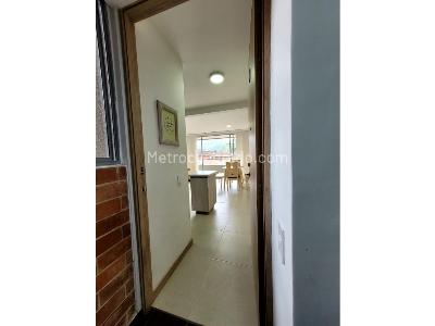 Apartamento de 3 alcobas en venta en Itagui Suramerica, Medellín, 72 m² · foto 19 de 20