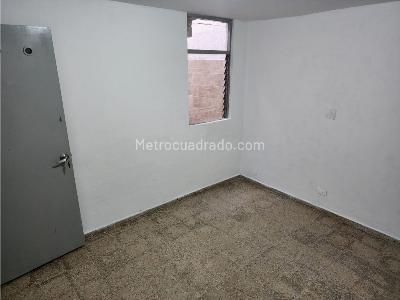 Casa de 5 alcobas en venta en Estadio, Medellín, 147 m² · foto 8 de 20