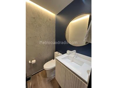Apartamento de 2 alcobas en venta en El Poblado, Medellín, 128 m² · foto 4 de 16