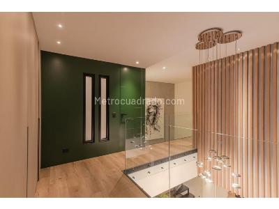 Apartamento de 2 alcobas en venta en El Poblado, Medellín, 128 m² · foto 5 de 16