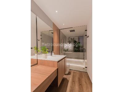 Apartamento de 2 alcobas en venta en El Poblado, Medellín, 128 m² · foto 12 de 16