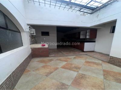 Apartamento de 4 alcobas en venta en Florida Nueva, Medellín, 123 m² · foto 14 de 15
