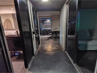 Apartamento de 2 alcobas en venta en Loma De Los Bernal, Medellín, 52 m² · foto 6 de 20
