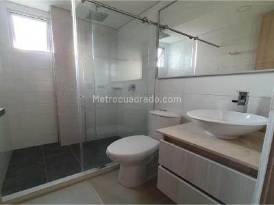 Apartamento de 3 alcobas en venta en Camino Verde, Envigado, 84 m² · foto 12 de 20