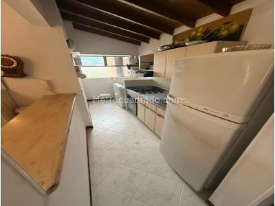 Apartamento de 2 alcobas en venta en Belen Malibu, Medellín, 57 m² · foto 5 de 16