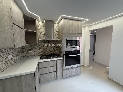 Apartamento de 3 alcobas en venta en Mesa, Envigado, 83 m² · foto 3 de 20