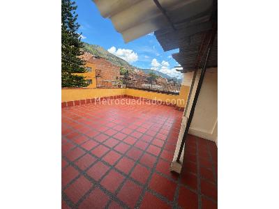 Apartamento de 3 alcobas en venta en Berlin, Medellín, 137 m² · foto 10 de 10