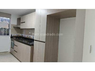 Apartamento de 3 alcobas en venta en Belen Loma De Los Bernal, Medellín, 76 m² · foto 1 de 17