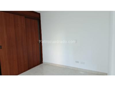 Apartamento de 3 alcobas en venta en Belen Loma De Los Bernal, Medellín, 76 m² · foto 7 de 17