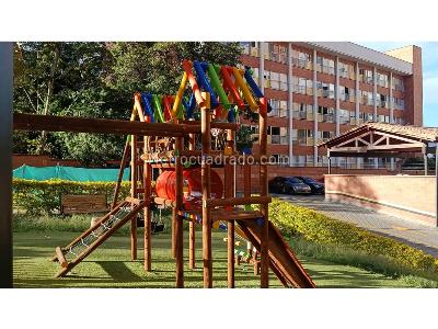 Apartamento de 3 alcobas en venta en Belen Loma De Los Bernal, Medellín, 76 m² · foto 12 de 17