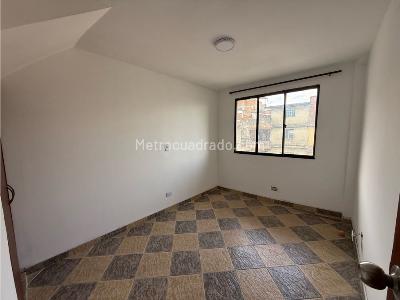 Apartamento de 3 alcobas en venta en La Piñuela, Medellín, 81 m² · foto 6 de 13